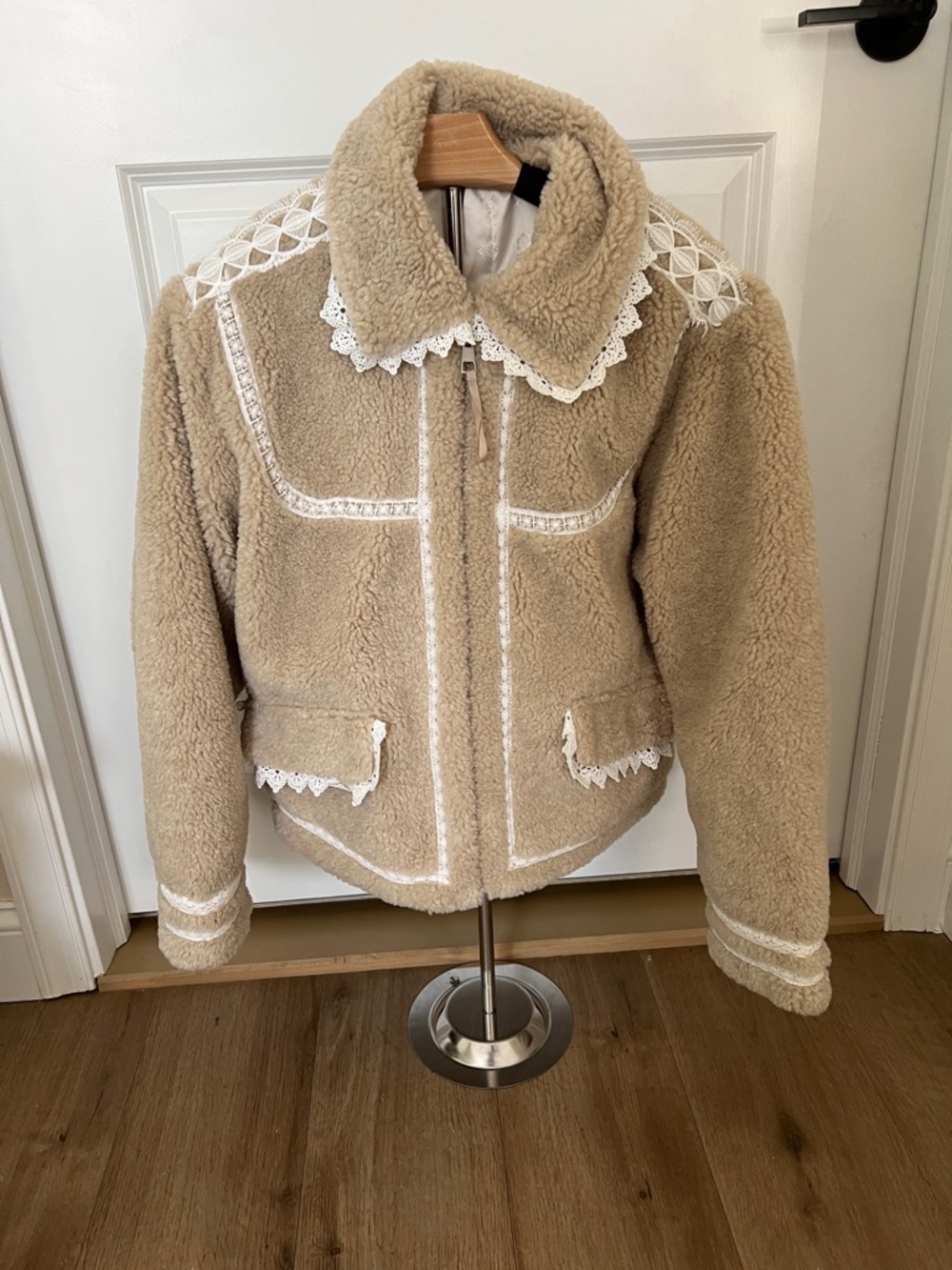 Anthropologie Sherpa Fleece Lace Trim Cropped Jacket size medium